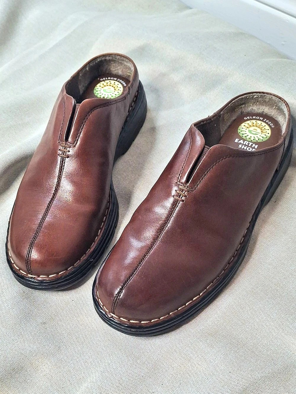 Earth Shoe Gelron 2000 Earth Shoe Brown Slip-On Shoes